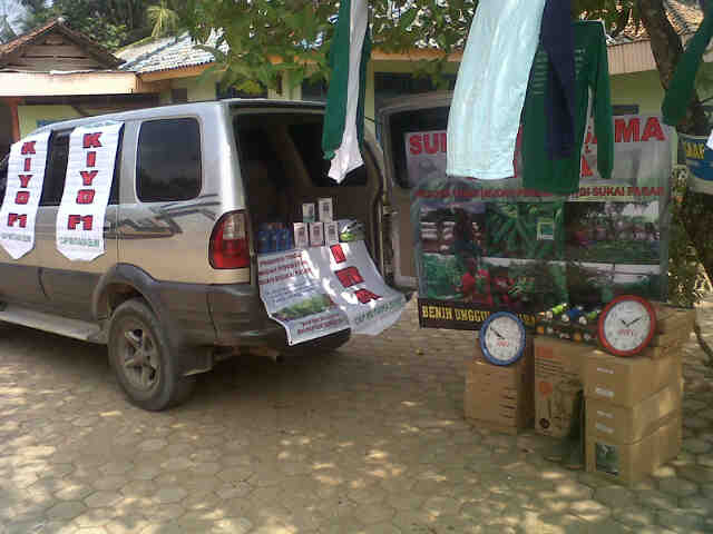 Acara Grebek Pasar Di Area Cabe Kriting Cd Sari Dan Sekitarnya.